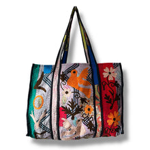 Load image into Gallery viewer, Dharma Love bag
