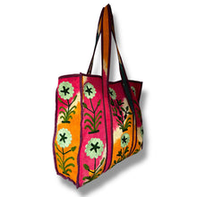 Load image into Gallery viewer, Dharma flower bag
