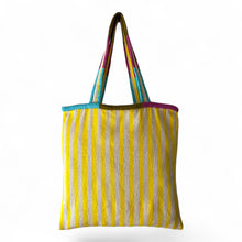 Load image into Gallery viewer, Priya tote 06
