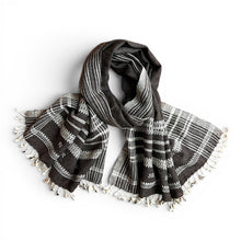 Load image into Gallery viewer, Vida wool scarf
