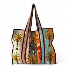 Load image into Gallery viewer, Dharma palm tree bag
