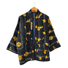 Load image into Gallery viewer, Priya Kantha jacket 33
