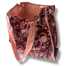 Load image into Gallery viewer, Adeline wood block print bag
