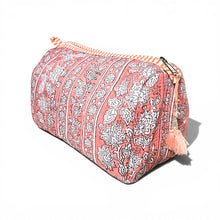 Load image into Gallery viewer, Wood block print wash bag 03
