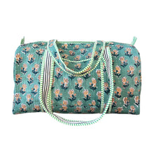 Load image into Gallery viewer, Delphina duffle bag
