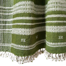Load image into Gallery viewer, Vida wool scarf
