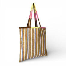 Load image into Gallery viewer, Priya tote 04
