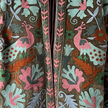 Load image into Gallery viewer, Deepali jacket 36 peacocks
